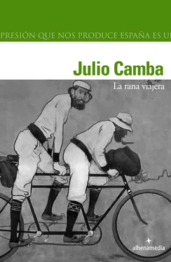 Julio Camba La rana viajera обложка книги