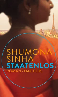 Shumona Sinha Staatenlos обложка книги