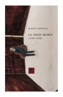 Rafael Gumucio La edad media [1988-1998] обложка книги