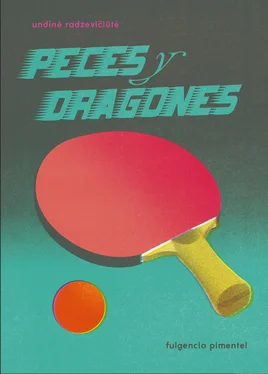 Undinė Radzevičiūtė Peces y dragones обложка книги