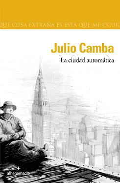 Julio Camba La ciudad automática обложка книги