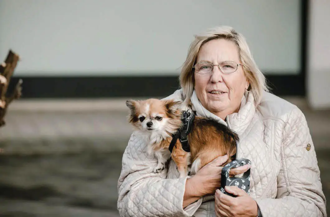 Wer einen Hund hat ist wie Silvia Rucek daran gewöhnt bei jedem Wetter vor - фото 18