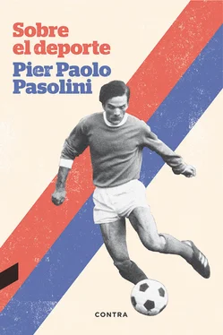 Pier Paolo Pasolini Sobre el deporte обложка книги