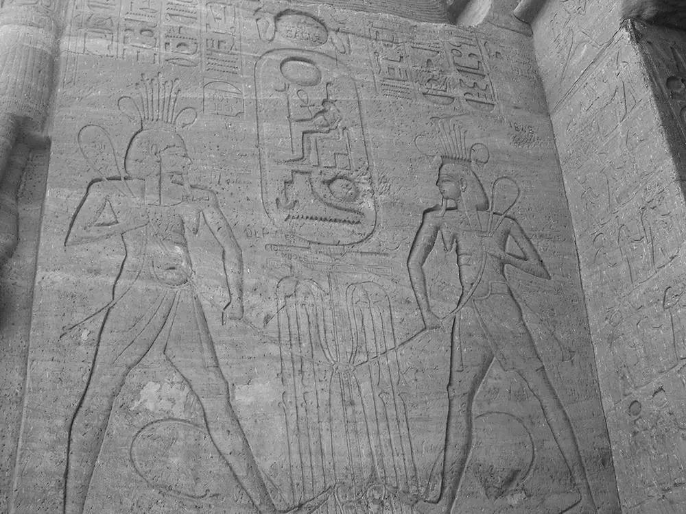 Figure 21 One of the most widespread emblems of kingship in ancient Egypt - фото 11