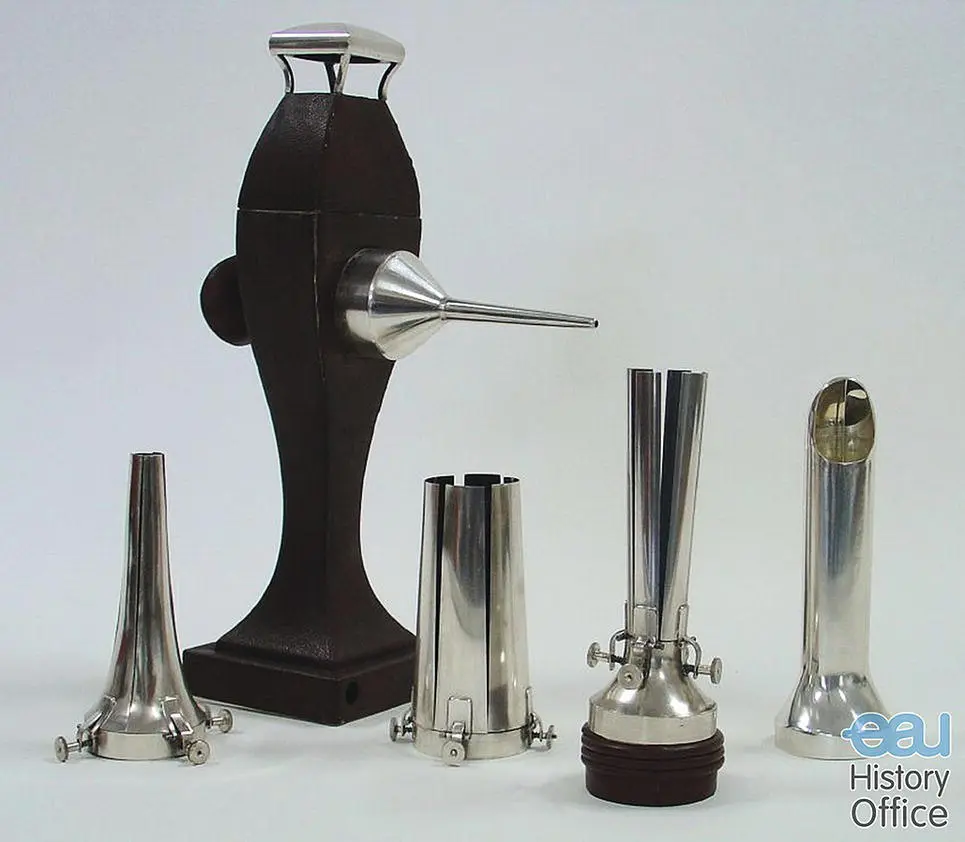 Figure 11 The first rigid endoscope built by Bozzini in the early 1800s The - фото 6