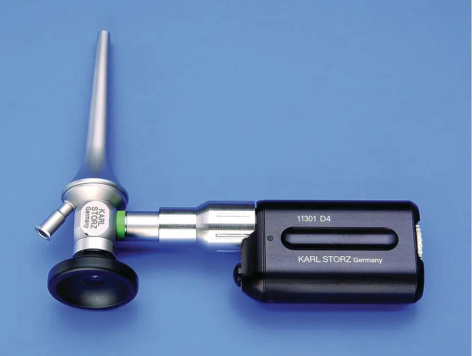Figure 211 A batterypowered LED light source attached to an otoscope - фото 30