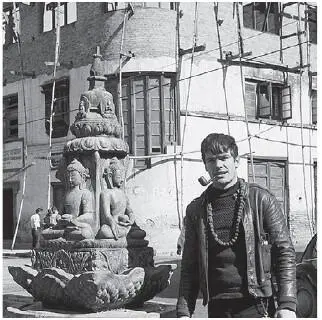 Наш стиль в Катманду 1968 год В старом шумном и трясущемся автобусе - фото 13