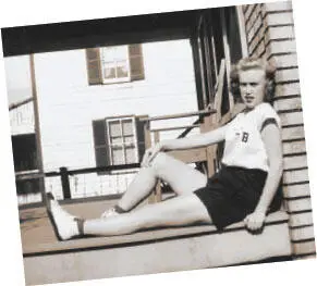 Jessie Hall 1946 Jessie and Jackie 1945 Jessie a - фото 67