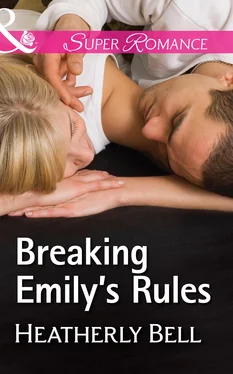 Heatherly Bell Breaking Emily's Rules обложка книги