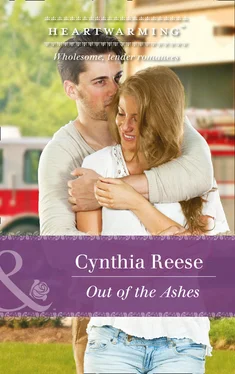 Cynthia Reese Out Of The Ashes обложка книги