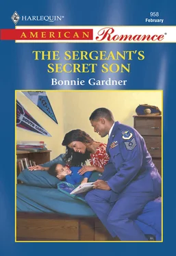 Bonnie Gardner The Sergeant's Secret Son обложка книги