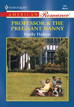 Emily Dalton Professor and The Pregnant Nanny обложка книги