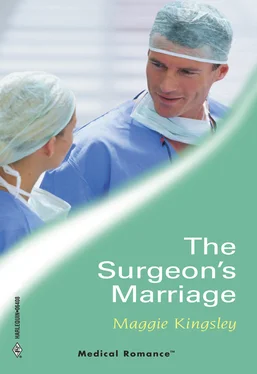 Maggie Kingsley The Surgeon's Marriage обложка книги
