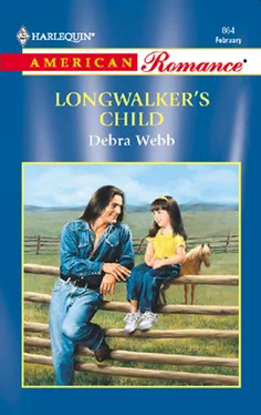 Debra Webb Longwalker's Child обложка книги