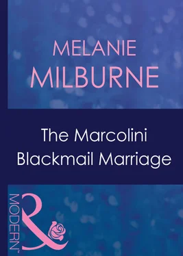 Melanie Milburne The Marcolini Blackmail Marriage обложка книги