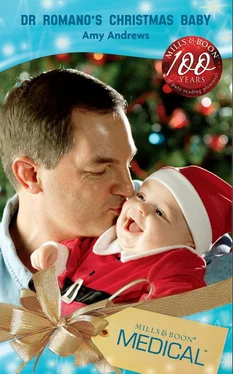 Amy Andrews Dr Romano's Christmas Baby обложка книги