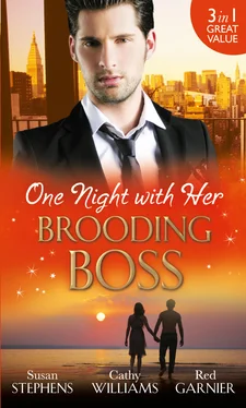 Cathy Williams One Night with Her Brooding Boss обложка книги