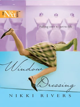 Nikki Rivers Window Dressing обложка книги