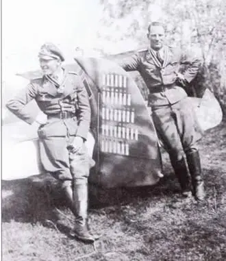 Оберлейтенант Ганс Филипп из 4JG 54 сфотографирован 6 августа 1941 года - фото 104