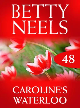 Betty Neels Caroline's Waterloo обложка книги