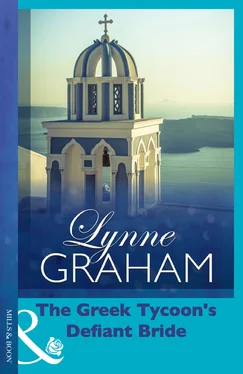 Lynne Graham The Greek Tycoon's Defiant Bride обложка книги