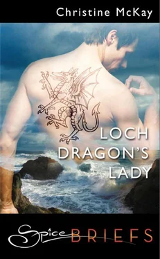 Christine McKay Loch Dragon's Lady обложка книги
