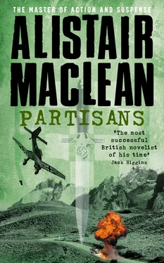 Alistair MacLean Partisans обложка книги