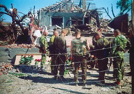 Окраина Грозного Поселок Алды На месте гибели боевых товарищей Огненная - фото 15