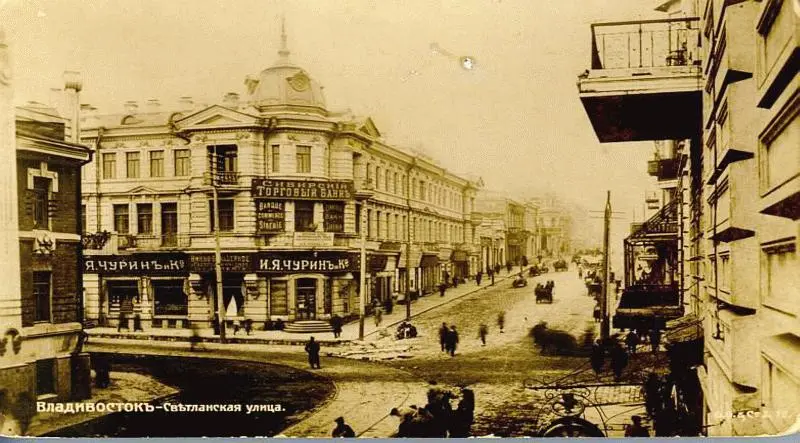 Светлановская улица На улицах стали появляться нижние чины и даже - фото 13