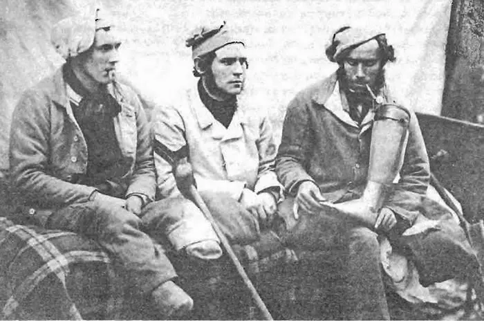 Английские солдаты инвалиды Крымской войны Фотография сделана в 1858 г во - фото 35