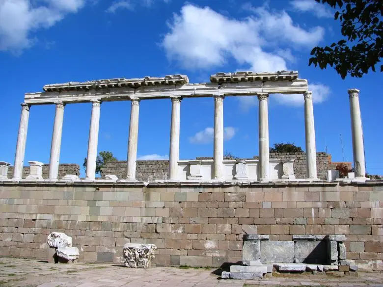 Рисунок 1Пергам Пергамон дргреч Πέργᾰμον античный город в - фото 2