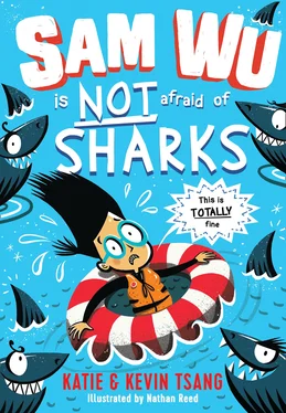 Katie Tsang Sam Wu is NOT Afraid of Sharks! обложка книги