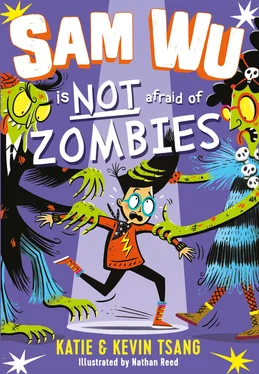 Katie Tsang Sam Wu is Not Afraid of Zombies обложка книги