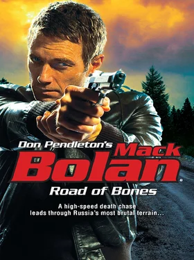 Don Pendleton Road Of Bones обложка книги