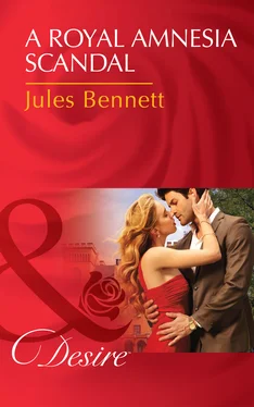 Jules Bennett A Royal Amnesia Scandal обложка книги