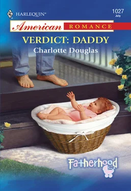 Charlotte Douglas Verdict: Daddy обложка книги