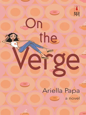 Ariella Papa On The Verge обложка книги