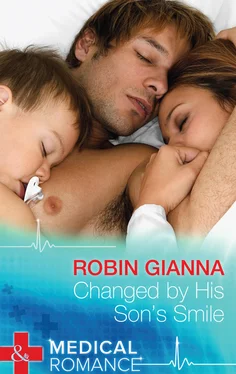 Robin Gianna Changed by His Son's Smile обложка книги