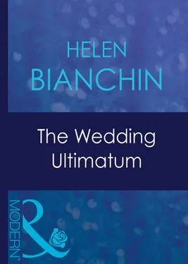 Helen Bianchin The Wedding Ultimatum обложка книги