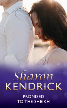 Sharon Kendrick Promised to the Sheikh обложка книги