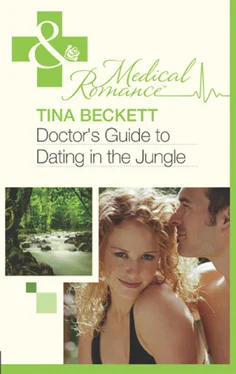 Tina Beckett Doctor's Guide To Dating In The Jungle обложка книги