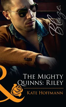 Kate Hoffmann The Mighty Quinns: Riley обложка книги