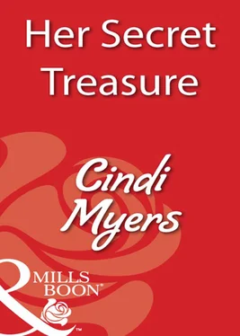 Cindi Myers Her Secret Treasure обложка книги