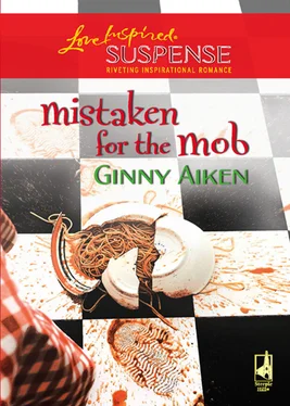 Ginny Aiken Mistaken for the Mob обложка книги