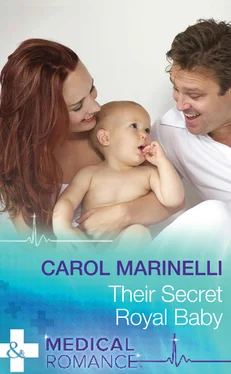 Carol Marinelli Their Secret Royal Baby обложка книги