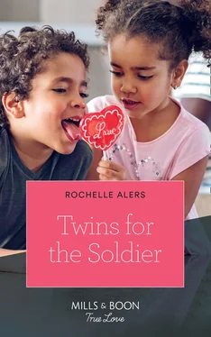 Rochelle Alers Twins For The Soldier обложка книги