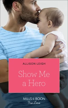 Allison Leigh Show Me A Hero обложка книги