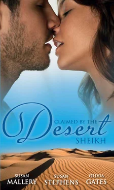 Olivia Gates Claimed by the Desert Sheikh обложка книги
