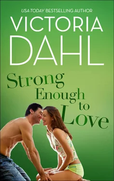 Victoria Dahl Strong Enough To Love обложка книги