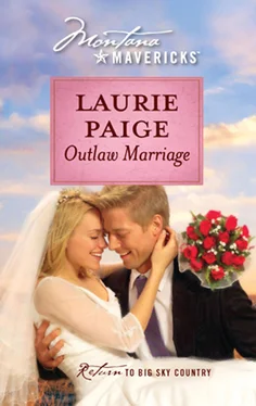 Laurie Paige Outlaw Marriage обложка книги
